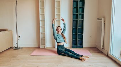 Travail au sol inspiré de la danse classique – Programme « Barre au sol » – Séance 2